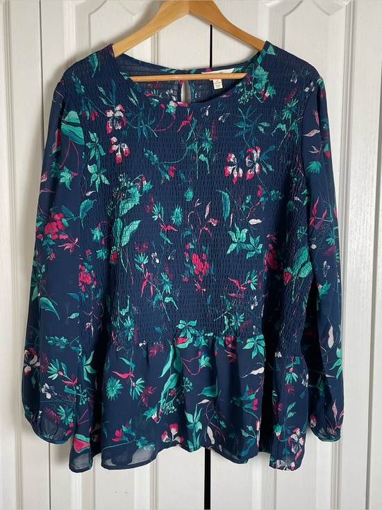 Terra & Sky Tops - NWOT Terra & Sky Smocked Woven Top Blouse Women's 1X Blue Floral Sheer Relaxed